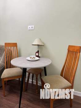 Студия квартира, посуточно, 14м2, 2/5 этаж