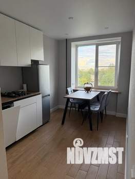 1-к квартира, посуточно, 32м2, 8/9 этаж