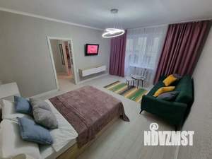 1-к квартира, посуточно, 40м2, 1/1 этаж