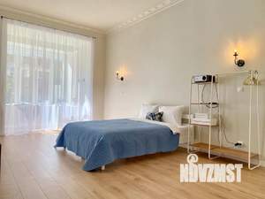 3-к квартира, посуточно, 150м2, 2/5 этаж