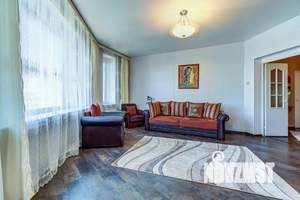 2-к квартира, посуточно, 70м2, 1/1 этаж