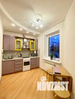1-к квартира, посуточно, 40м2, 3/9 этаж