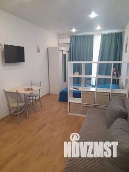 Студия квартира, посуточно, 30м2, 11/20 этаж