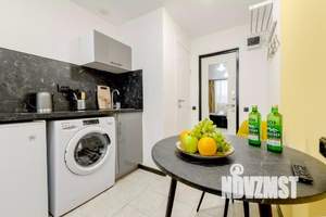 1-к квартира, посуточно, 12м2, 1/1 этаж