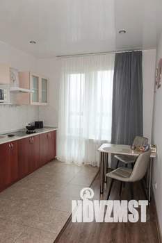 1-к квартира, посуточно, 36м2, 8/12 этаж