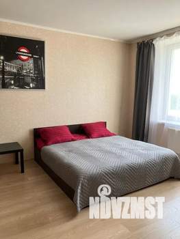 Студия квартира, посуточно, 38м2, 15/16 этаж