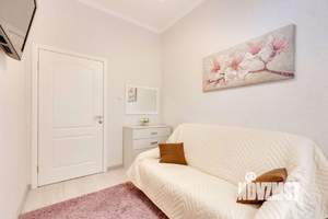 2-к квартира, посуточно, 42м2, 1/1 этаж