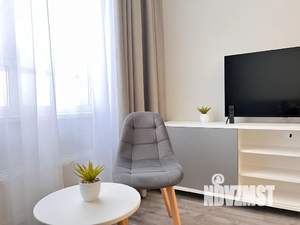 1-к квартира, посуточно, 35м2, 28/28 этаж
