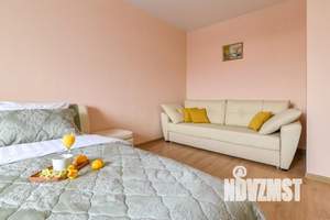 1-к квартира, посуточно, 40м2, 1/1 этаж