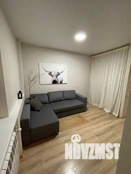 Студия квартира, посуточно, 28м2, 10/21 этаж
