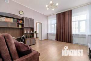 3-к квартира, посуточно, 55м2, 1/1 этаж