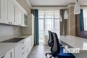 3-к квартира, на длительный срок, 104м2, 4/8 этаж