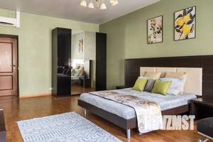 3-к квартира, посуточно, 121м2, 4/4 этаж