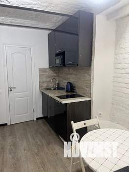 Студия квартира, посуточно, 24м2, 1/3 этаж