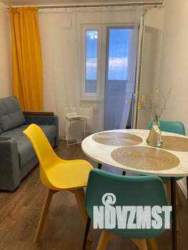 1-к квартира, посуточно, 33м2, 11/25 этаж