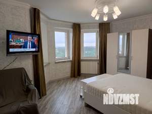 1-к квартира, посуточно, 40м2, 15/16 этаж
