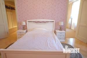 4-к квартира, на длительный срок, 180м2, 3/4 этаж