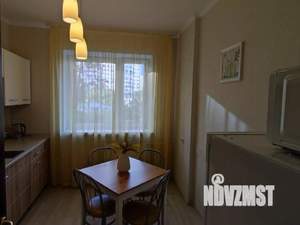 2-к квартира, посуточно, 50м2, 1/1 этаж