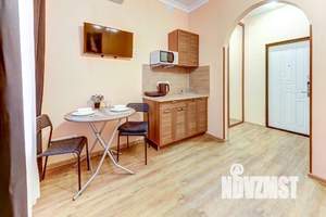 1-к квартира, посуточно, 14м2, 1/1 этаж
