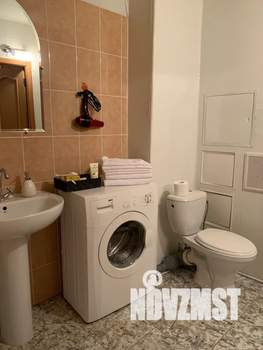1-к квартира, посуточно, 50м2, 8/16 этаж
