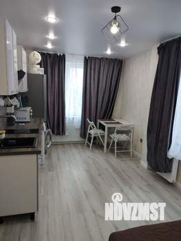 2-к квартира, посуточно, 38м2, 8/10 этаж