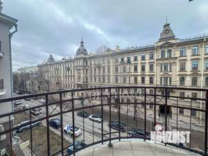 3-к квартира, на длительный срок, 151м2, 4/7 этаж