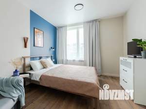 1-к квартира, посуточно, 38м2, 10/18 этаж