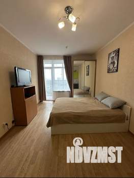 Студия квартира, посуточно, 28м2, 18/19 этаж