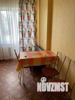 1-к квартира, посуточно, 35м2, 2/5 этаж