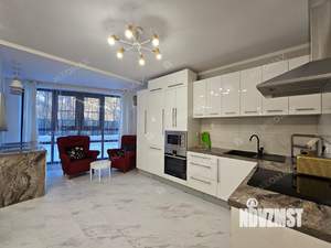 3-к квартира, на длительный срок, 85м2, 1/6 этаж