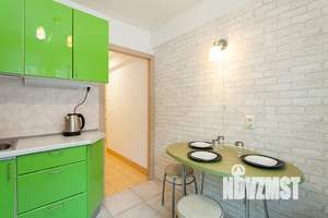 2-к квартира, посуточно, 45м2, 1/5 этаж