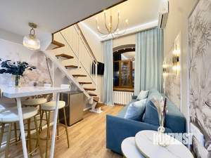 Студия квартира, посуточно, 19м2, 1/4 этаж