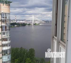 1-к квартира, посуточно, 43м2, 19/20 этаж