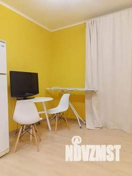 Студия квартира, посуточно, 25м2, 1/21 этаж