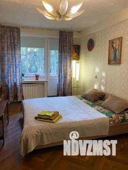 1-к квартира, посуточно, 35м2, 4/5 этаж