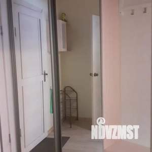 1-к квартира, посуточно, 42м2, 1/18 этаж