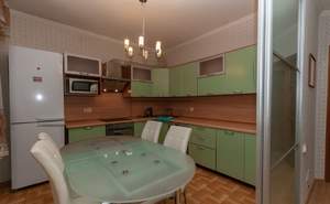 3-к квартира, на длительный срок, 107м2, 3/18 этаж