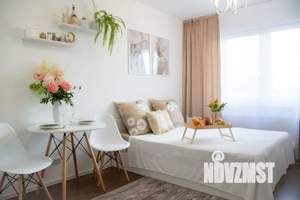 Студия квартира, посуточно, 21м2, 1/23 этаж