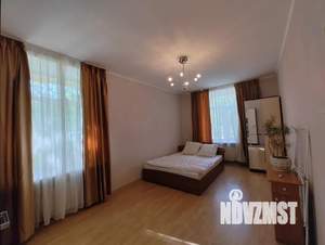 2-к квартира, посуточно, 80м2, 2/4 этаж