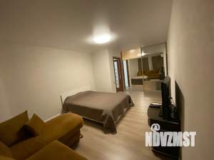 1-к квартира, посуточно, 38м2, 15/17 этаж
