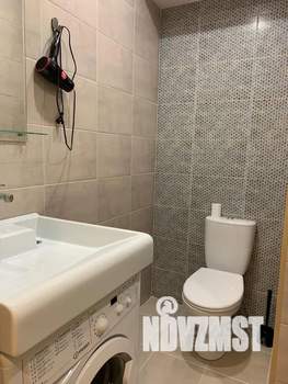 Студия квартира, посуточно, 18м2, 1/5 этаж