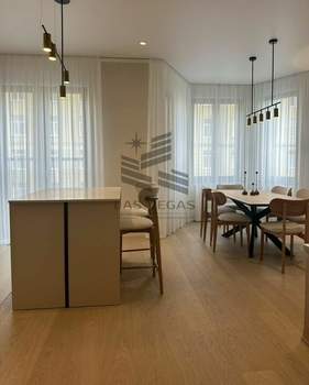 4-к квартира, на длительный срок, 152м2, 3/7 этаж