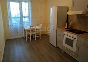 1-к квартира, на длительный срок, 37м2, 16/18 этаж