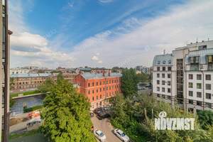 3-к квартира, на длительный срок, 115м2, 6/10 этаж