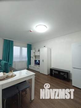 1-к квартира, посуточно, 37м2, 14/18 этаж