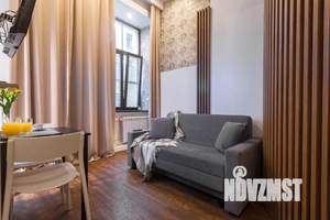 1-к квартира, посуточно, 18м2, 1/6 этаж