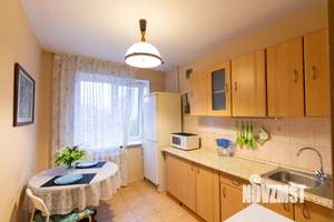1-к квартира, посуточно, 35м2, 6/8 этаж