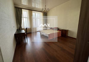 3-к квартира, на длительный срок, 150м2, 3/5 этаж
