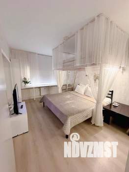 1-к квартира, посуточно, 36м2, 1/1 этаж