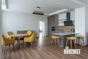 4-к квартира, на длительный срок, 300м2, 7/8 этаж